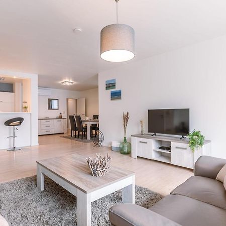 Charming Apartment Near The Beach Blankenberge Exterior photo
