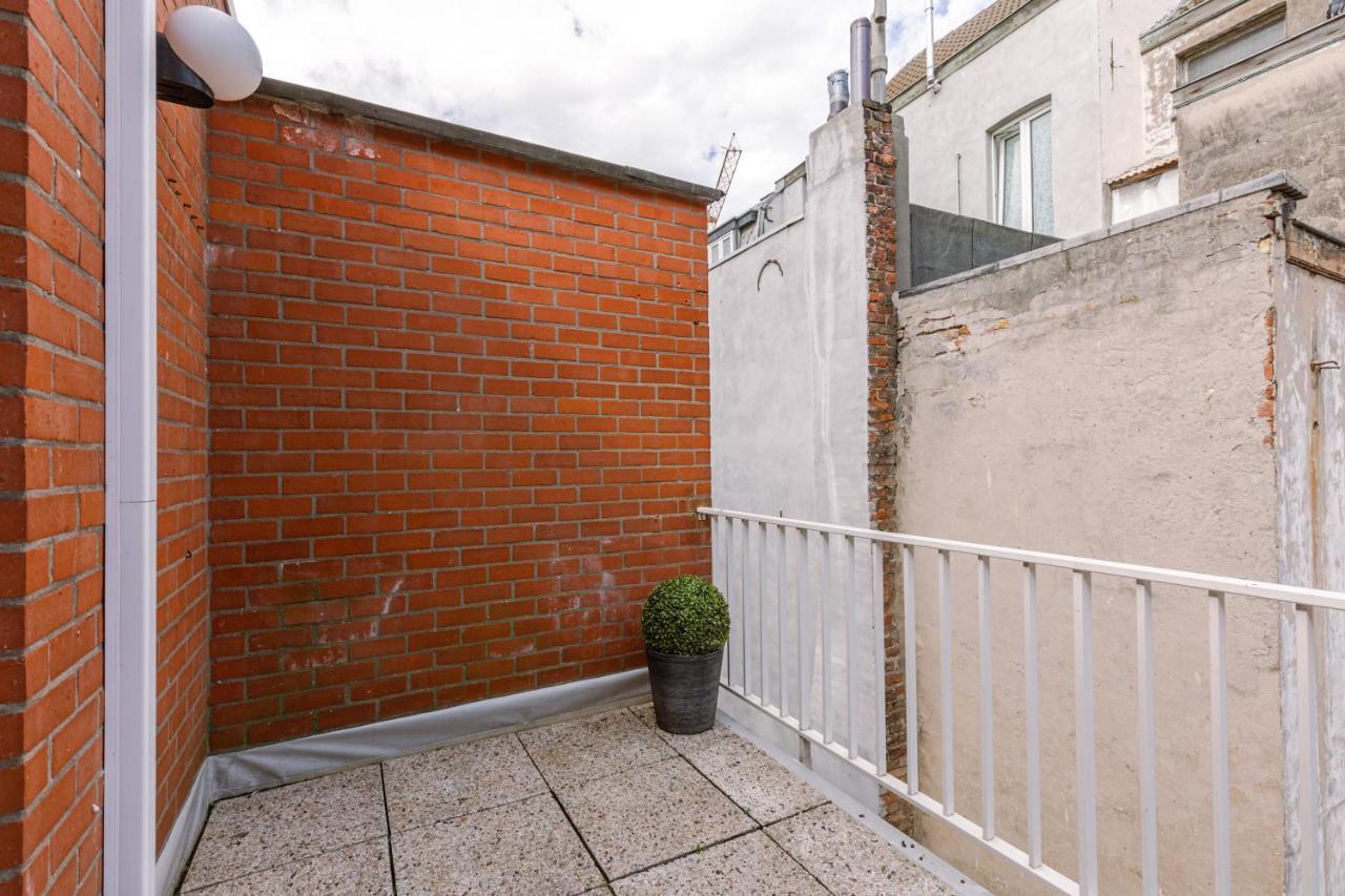 Charming Apartment Near The Beach Blankenberge Exterior photo